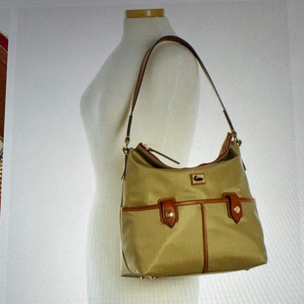 Dooney & Bourke Taupe Style#BCAMD1780TPKR Wafarer Sac Collection Shoulder Bag